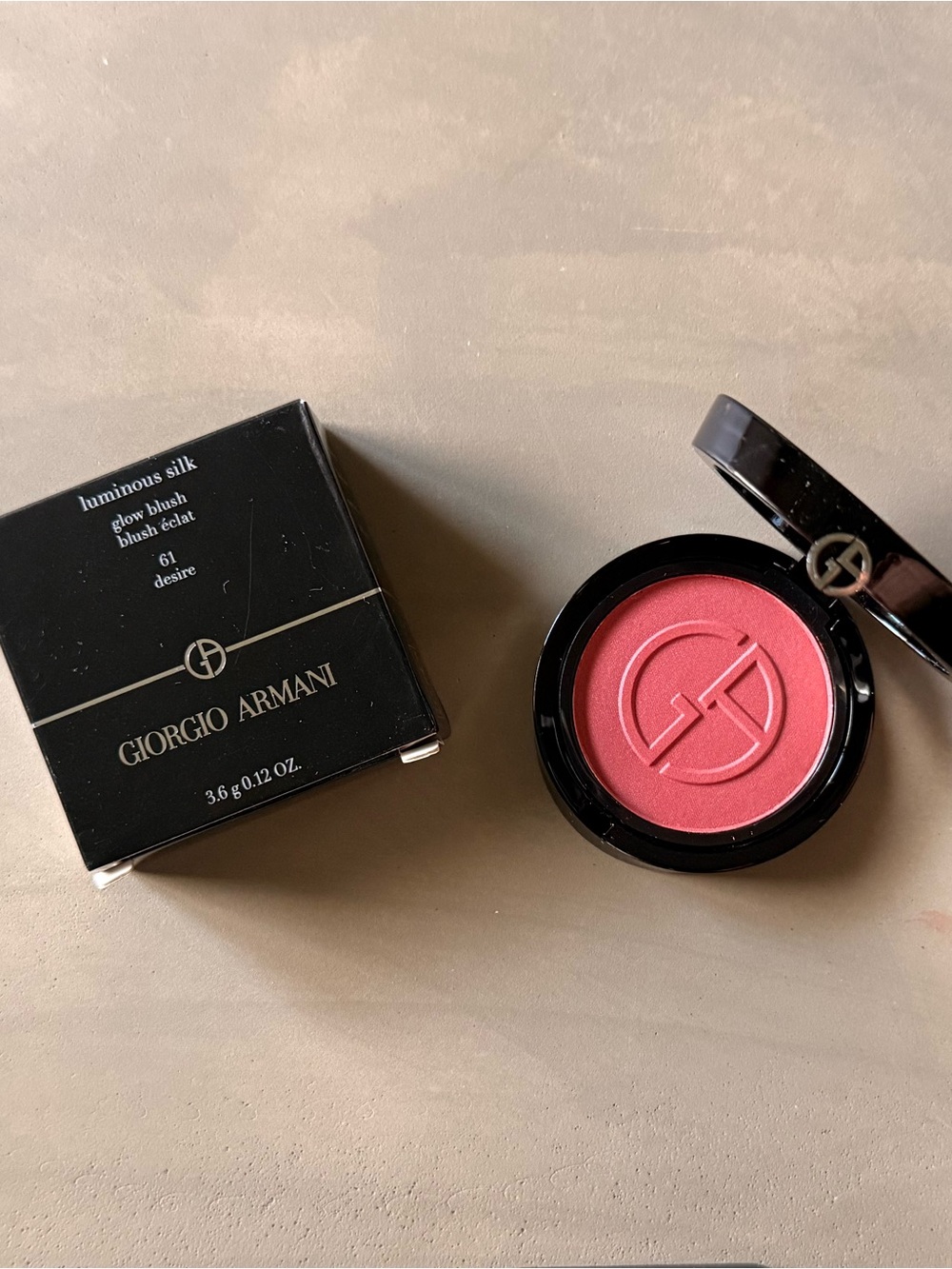Giorgio Armani Luminous Silk Glow Blush - 61 Desire